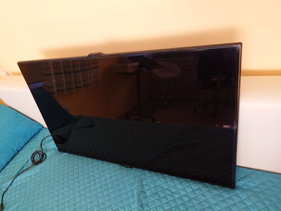 Vand LED TV diagonala 116 cm 46 inch Samsung UE46ES7000