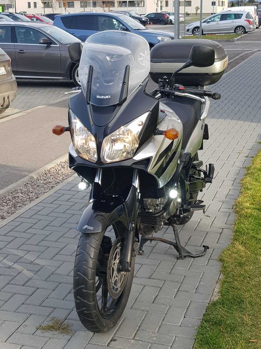Suzuki V-Strom DL 650 an 2005