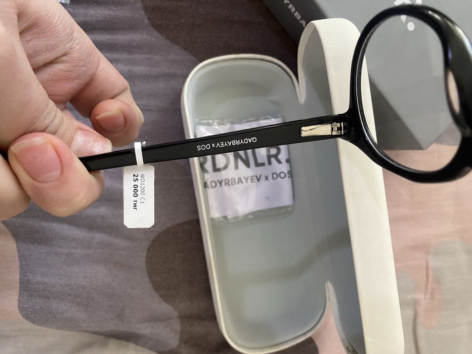 Очки от Qadyrbayev