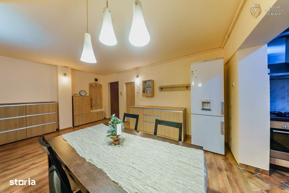 Apartament 4 camere de vanzare Micalaca