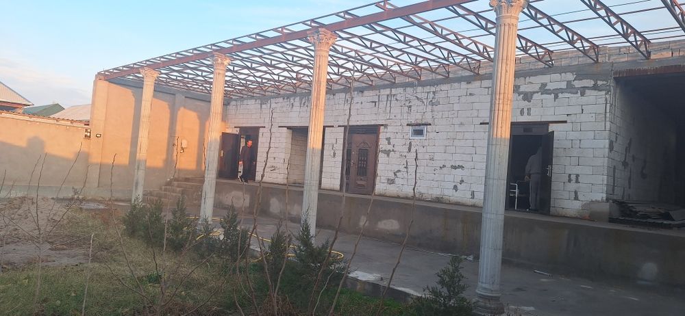 Уй сотилади учкизилда