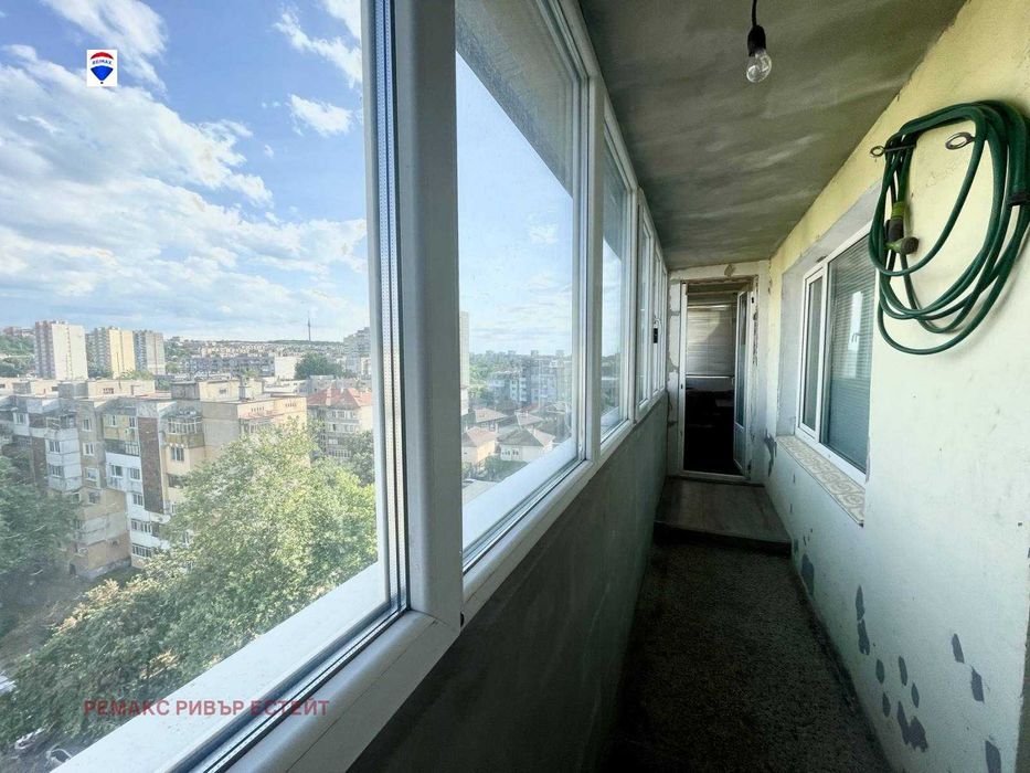 Продава се Четиристаен апартамент в Русе, Родина 1 - 99 кв.м за 910 €/кв.м - Снимка #5