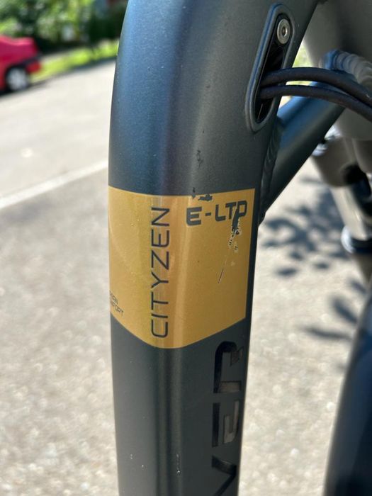 Bicicleta electrica Carver Specialized  (2000km)sau schimb