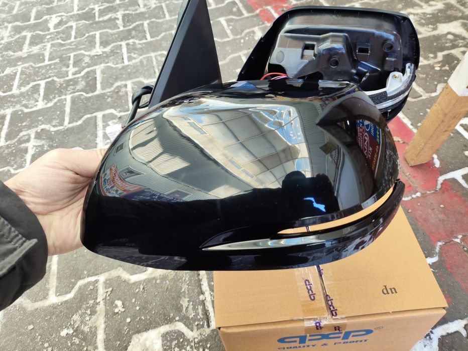 Хонда CR V  боковое зеркало