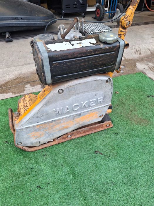 Дизелова трамбовка виброплоча wacker