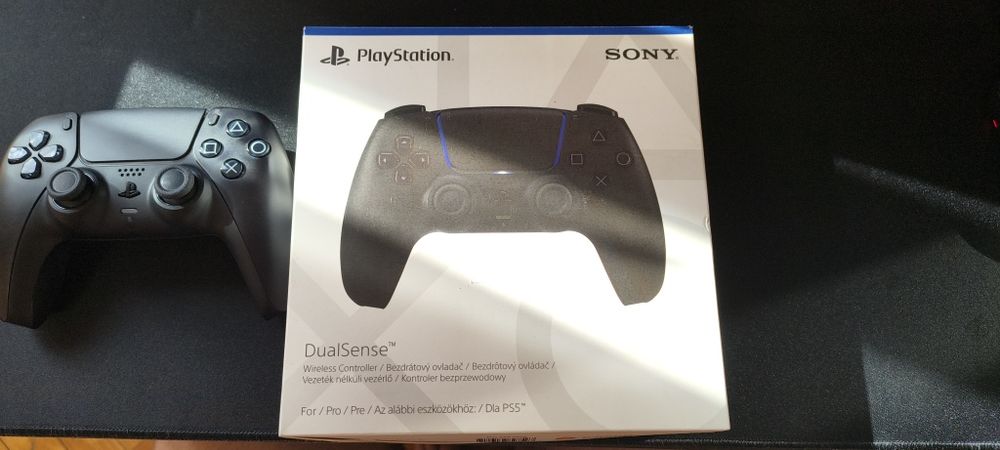 Продавам Playstation 5 Dualsence конторлер