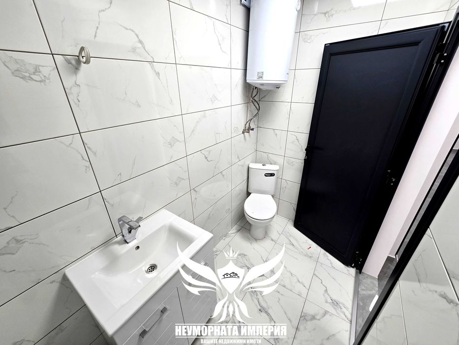 Дава се под наем Магазин в Асеновград - 101 кв.м за 785 € - Снимка #6