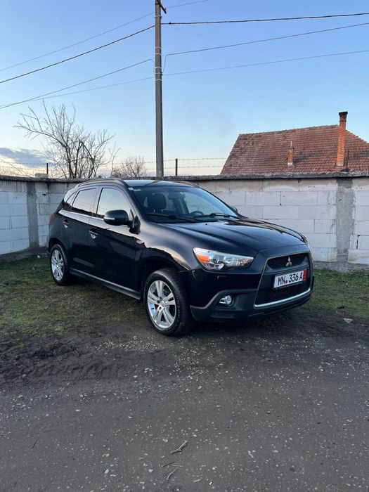 Vând Mitsubishi Asx recent intrat în țară