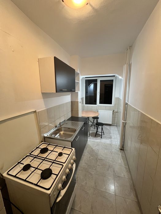 De inchiriat garsoniera Mioritei