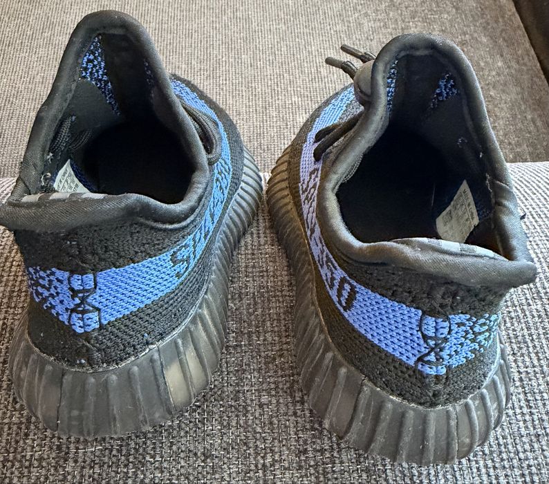 Adidas Yeezy Boost 350 V2