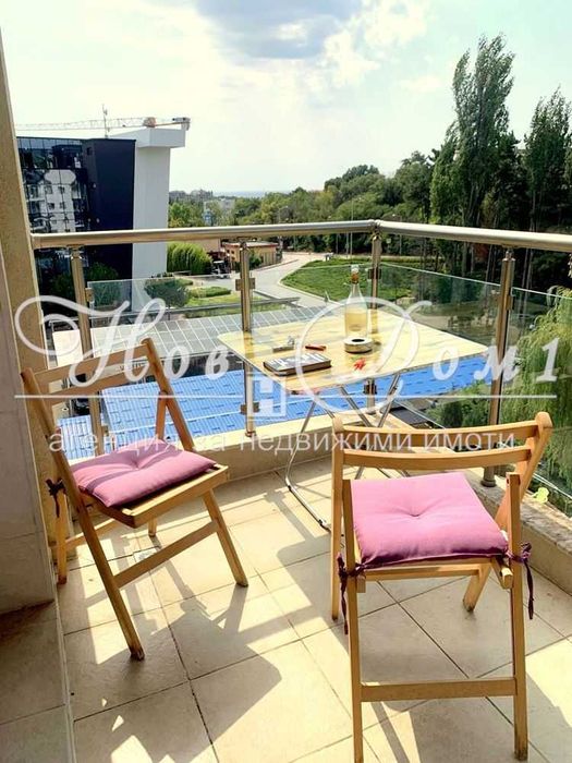 - к-с "Ботаника" - обзавведен - паркомясто - басейн - охрана -