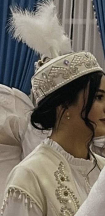 Платья на узату.