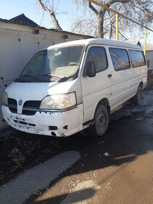 Продается бусик в нерабочем состоянии