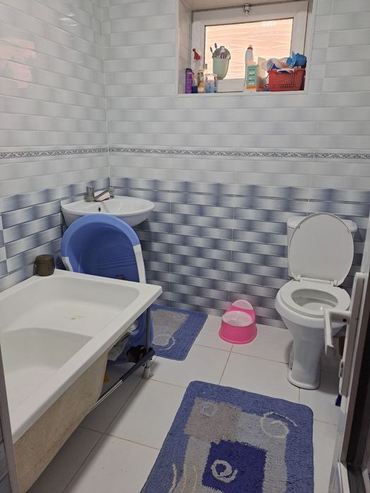 Uy sotiladi 3.1 sotixga 2 etajli hovli СРОЧНО narxi kelishiladi