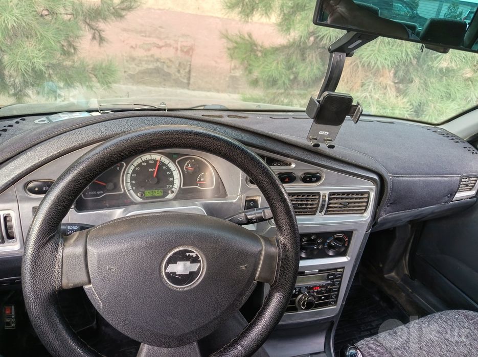 Nexia 1.6 dons super full kondksioner, faqat naxtga va aformileniya