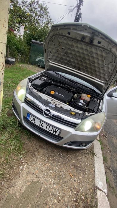 De vanzare opel astra h !!