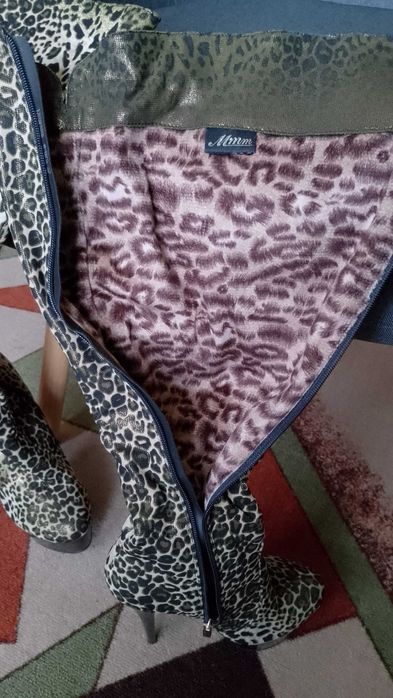 Дамски боти и ботуши