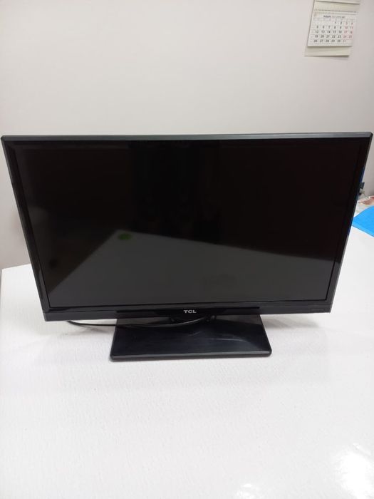 Телевизор TCL 65 см. В отличном состочнии