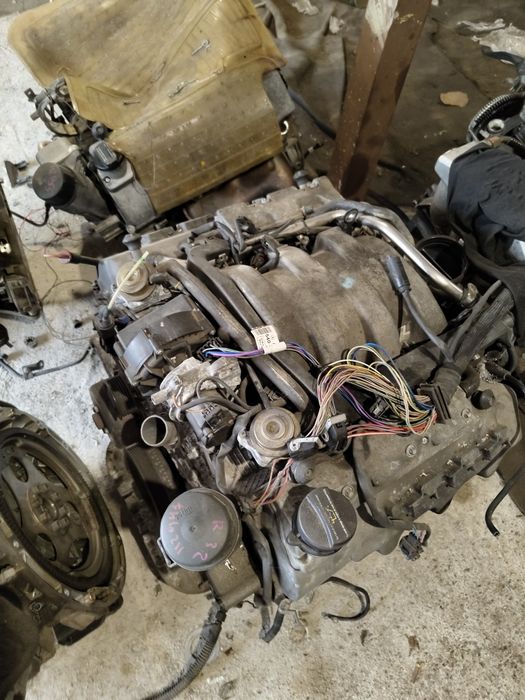 Продам двигатель мотор Мерседес 112..3.2