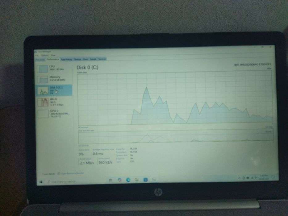 HP Stream 14 cu procesor Intel Celeron N4120.
