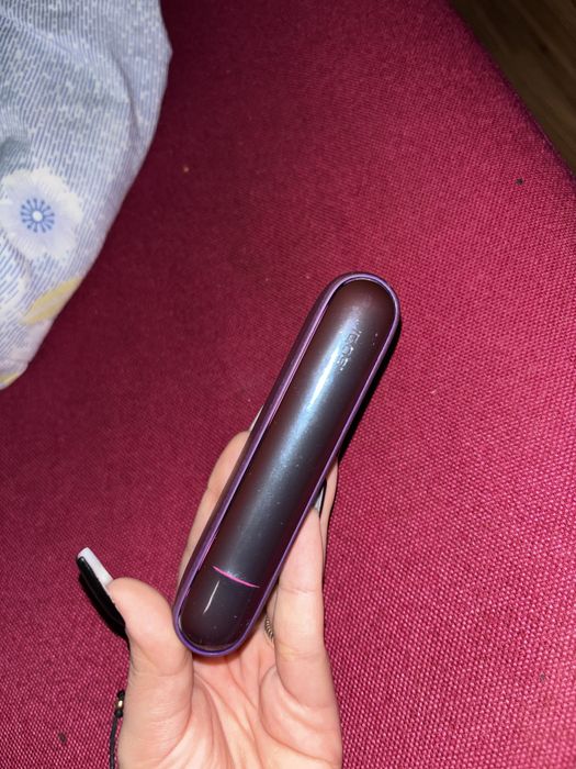 iqos mov editie limitata