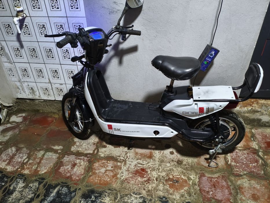 Skutur s8 holati yaxshi aybi yoq