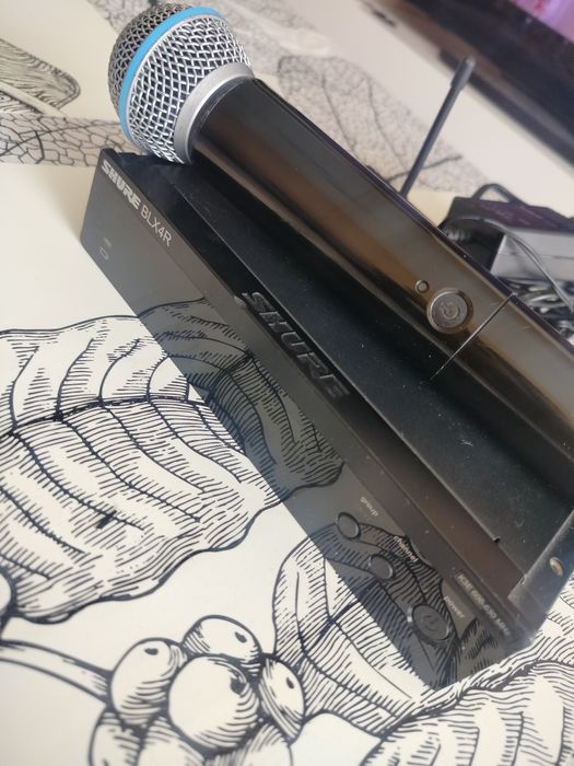 Shure BLX4R/SM58 662-686 MHz