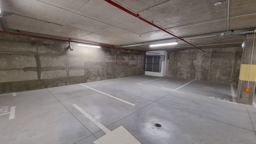 Дава се под наем Гараж / Паркомясто в София, Дианабад - 13 кв.м за 153 € - Снимка #2