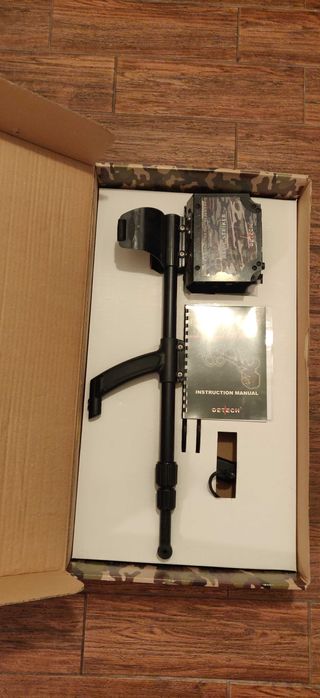 Detector metale Detech