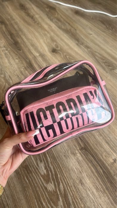 Чанта с несесери Victoria’s Secret