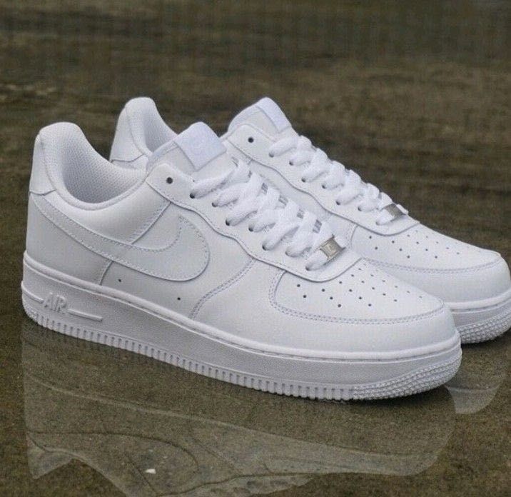 Кроссовки найк аир форс  Nike Air Force 1