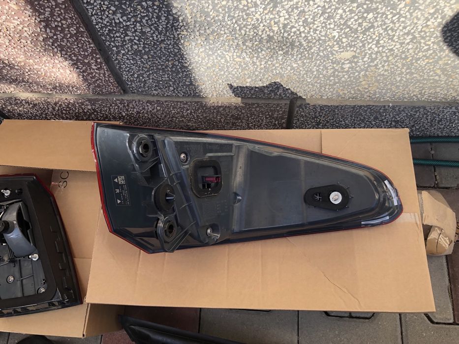Stopuri BMW G30 set complet 4 bucati