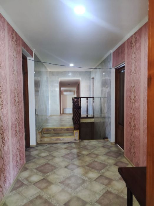 Продам двухэтажный коттедж