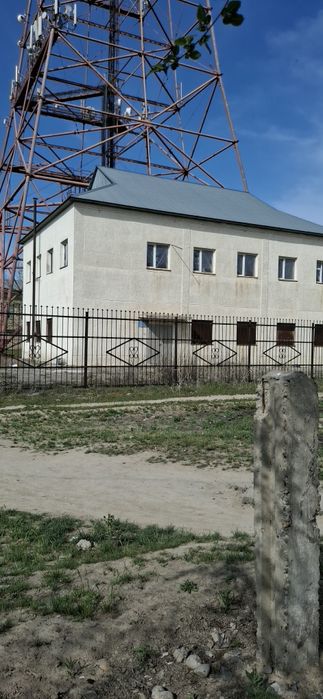 Здание продается