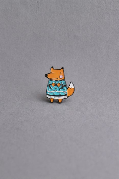 Броши в ассортименте