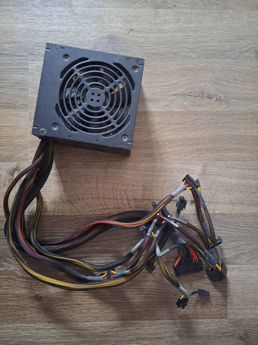 Sursa PC Corsair VS550 (550W)