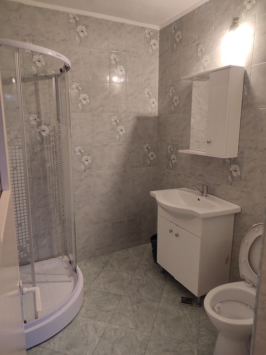 Spre Închiriere apartament zona Bucovina