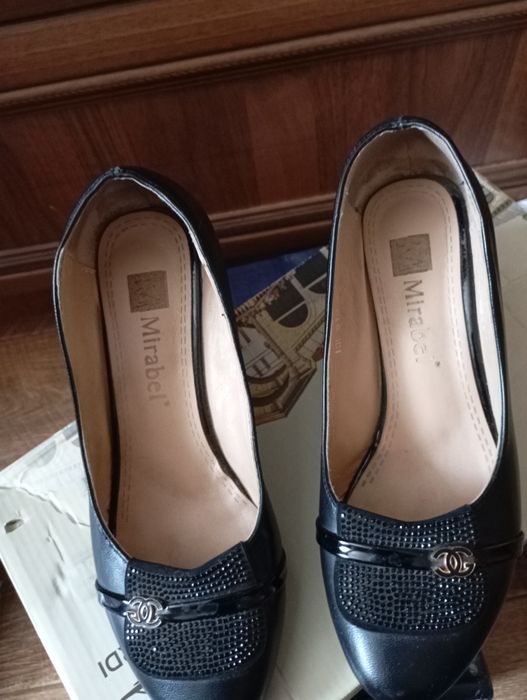 Обувь женская б/у.