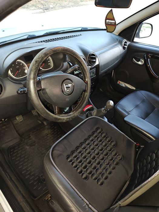 DACIA Duster 2012 — imagine 3