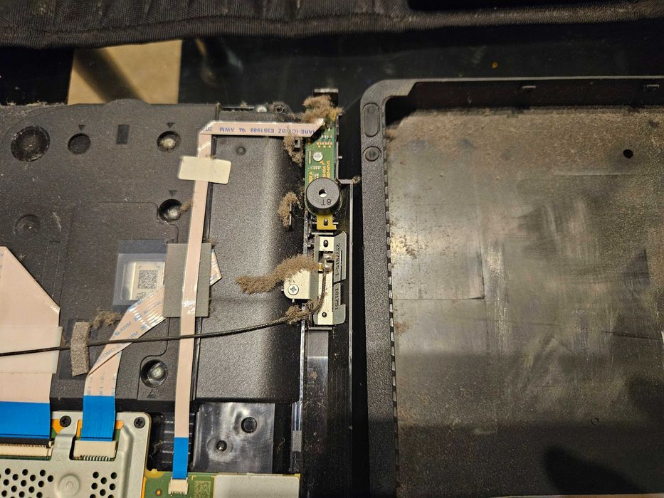 Curatare play station 4/5