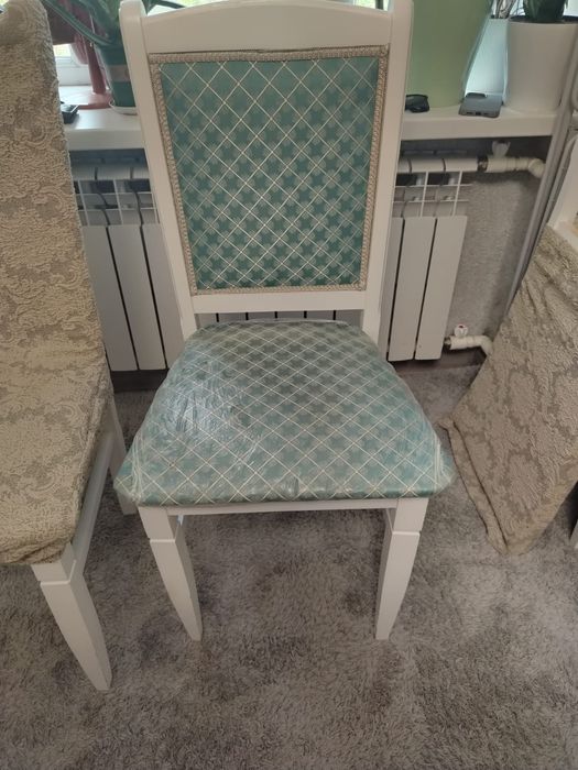 Продам стол со стульями