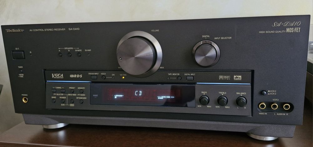 Technics SA-DA 10 receiver, Yamaha CR 240