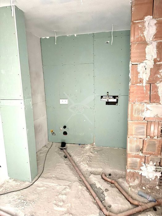 Продава се Многостаен апартамент в к.к. Слънчев бряг - 333 кв.м за 781 €/кв.м - Снимка #2