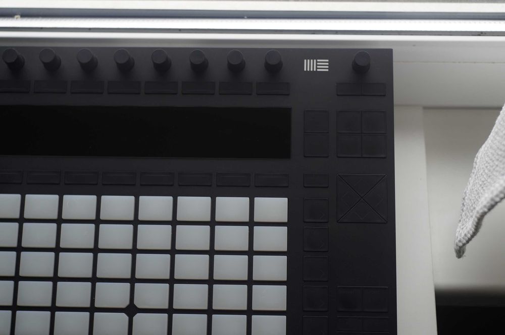 Ableton Push 2 cu Decksaver