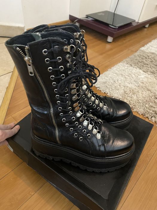 Bocanci piele Rhizome