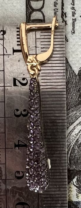 Серьги, подвеска, цепочка.