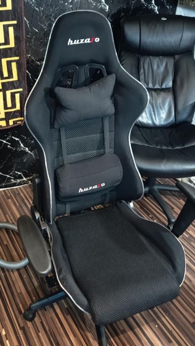 Gaming стол със usb