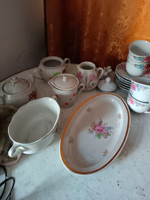 Продам вазу мадонна