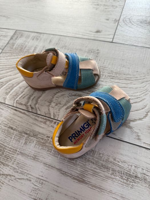 Vand sandalute bebelusi Primigi