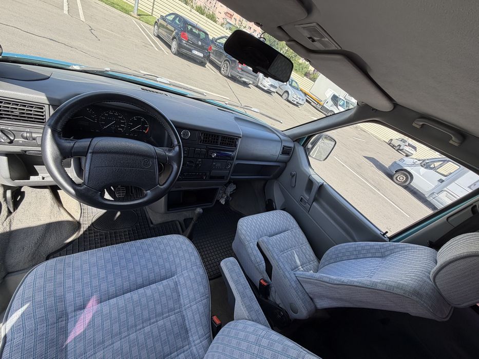VOLKSWAGEN Multivan 1993 — imagine 5